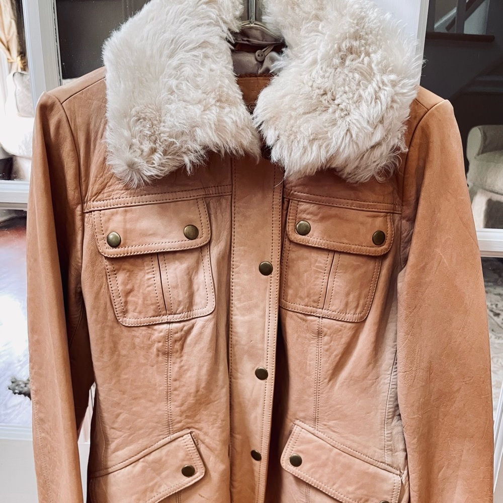 Banana Republic Vintage Tan Leather Jacket with Shearling Detachable Collar
